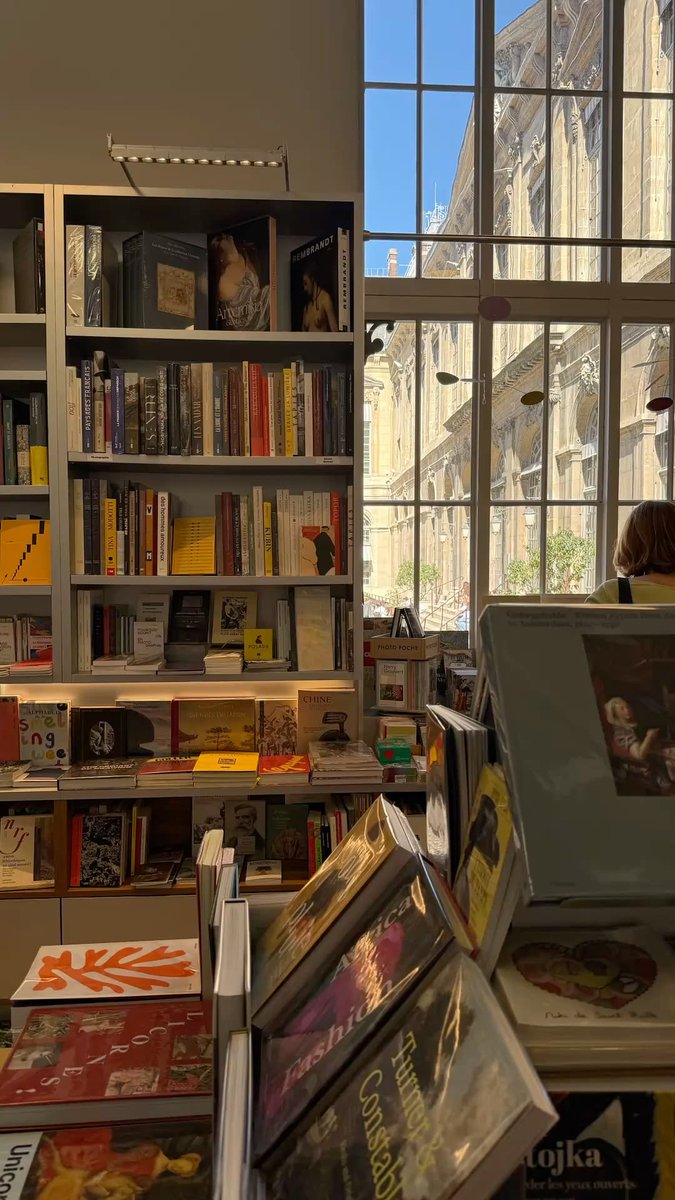 ceedemy's tweet photo. this and the smell of fresh coffee ☕️ 📚 https://t.co/VsQFSC0Hle