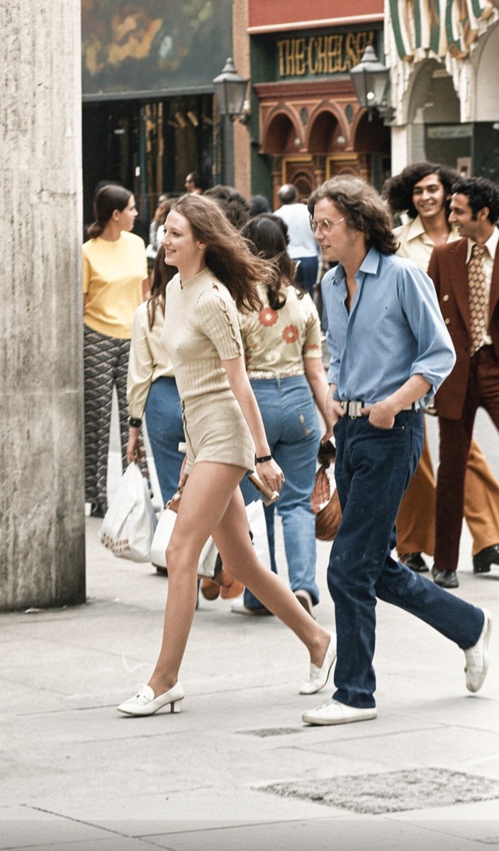 _The_Block_'s tweet photo. King's Road, London (1971) https://t.co/HgK3gYVF4Q