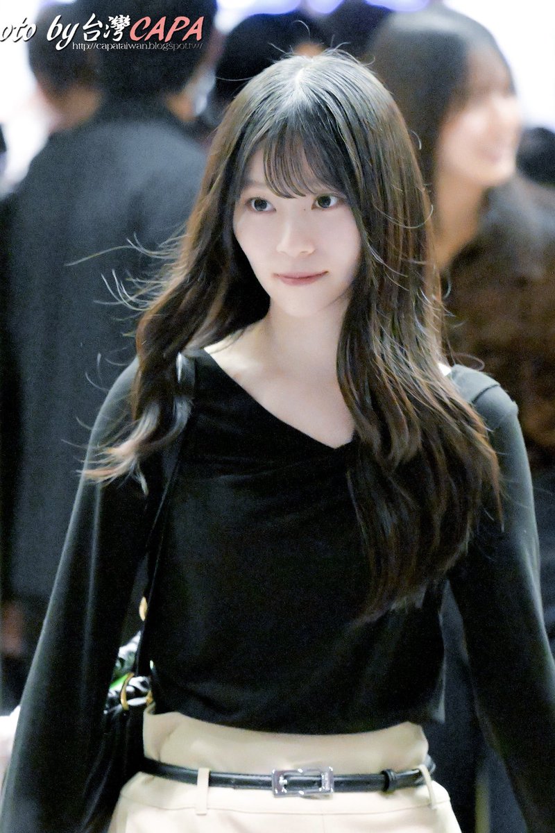 MIOMIO55555's tweet photo. 𝟐𝟔.𝟏𝟎.𝟐𝟓  台湾桃園国際空港 到着✌️

#櫻坂46 #山下瞳月 #藤吉夏鈴 #谷口愛季 https://t.co/V3HRyAf1u0