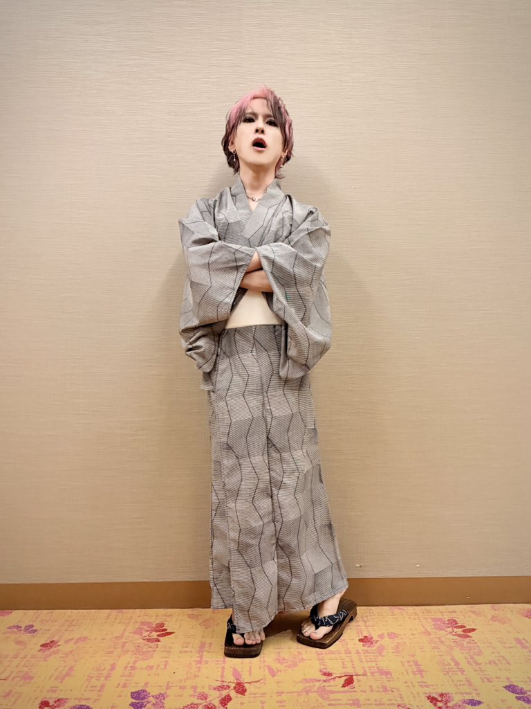 Arlequin_offi's tweet photo. アルルカン FCツアー
「アバタモエクボ in よくきらったなし福島」

1日目：浴衣(2shot撮影会&amp;お部屋訪問)

今回メンバーが着用した浴衣は
着物レンタル VASARA 様より
ご提供いただきました！

@vasara_kimono

#アルルカン #FCツアー https://t.co/Sq5HPPAQHU