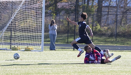 TierReport's tweet photo. SECTION 4 BOYS' SOCCER: MULLEN NETS HAT TRICK AS ND ADVANCES IN SECTIONALS (24 PHOTOS). . . 

https://t.co/MW1cbnq2En

PHOTO GALLERY FROM THE GAME: https://t.co/erFmRT664k https://t.co/k51QN4txum