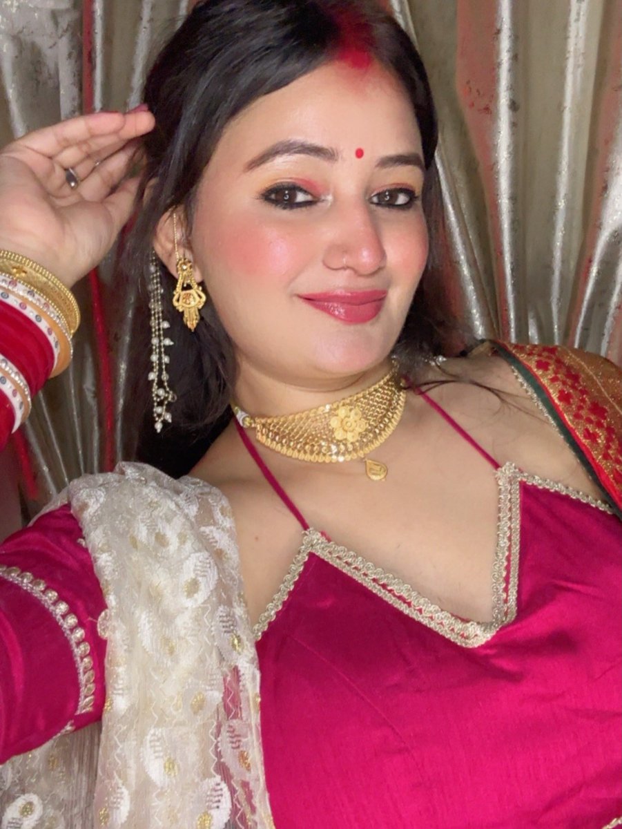 Babitai3wb's tweet photo. शमा है सुहाना
मस्ती के नशे मे है जमाना। https://t.co/EXMgraSWd6