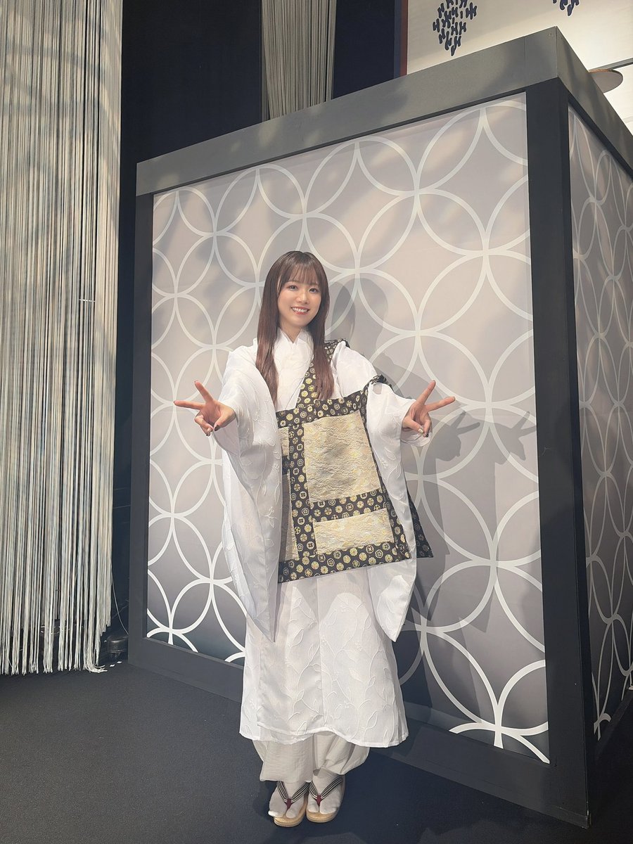 hina_suguta's tweet photo. ノサカラボ朗読劇
「陰陽師弐之巻〜白比丘尼と鬼小町〜」

お越しいただいた皆さま、
ありがとうございました！

白比丘尼として2公演、演じさせていただきましたが、全然違う時間が過ごせたなと嬉しく思います。
白比丘尼には幸せになってほしいですね🫧

本日で千秋楽でしたが、全10公演に携わってくださった皆さまに改めて感謝いたします！
ありがとうございました！

#陰陽師 #ノサカラボ #朗読劇
#ノサカR陰陽弐