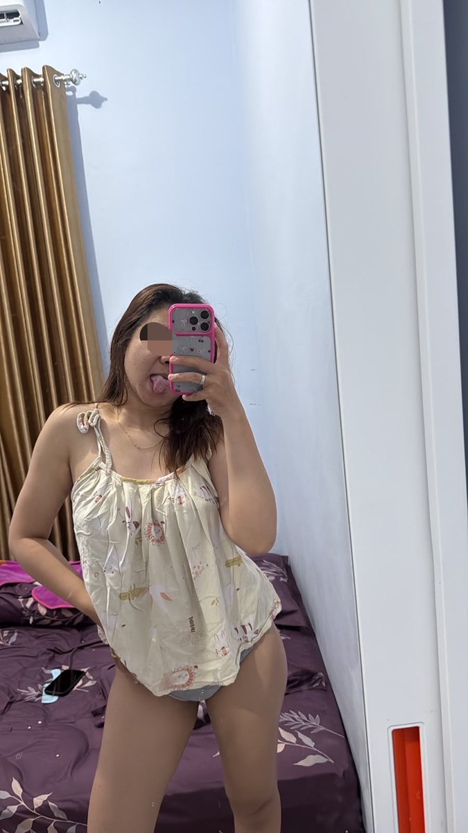 Yrbbyfell's tweet photo. Happy weekend everyone ✨ https://t.co/CWyYSrwsVa