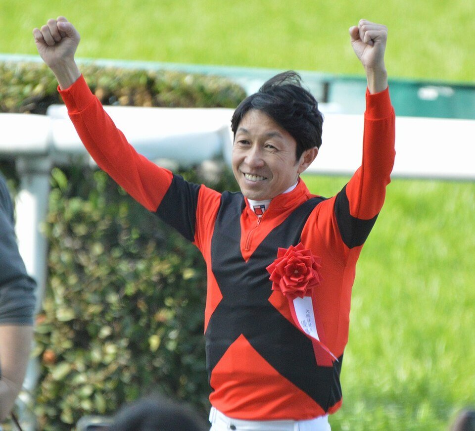 keiba_info_club's tweet photo. 武豊

年間GI3勝は2017年(4勝)以来9年ぶりの活躍

年間GI3勝以上は今年を入れて14度目 https://t.co/RYJTFsBcWQ