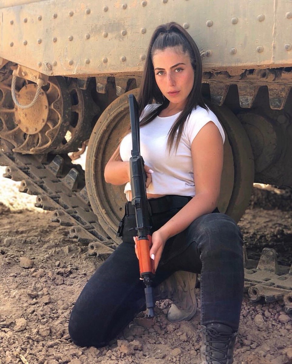 Karingolan_IDF's tweet photo. Strength. Courage. Commitment. 🇮🇱💪 Standing firm, serving with purpose.

Do you stand for courage and dedication? Drop a 🇮🇱 in the comments and make your voice heard! 👇

#Israel #IDF https://t.co/wH4SFrvthA