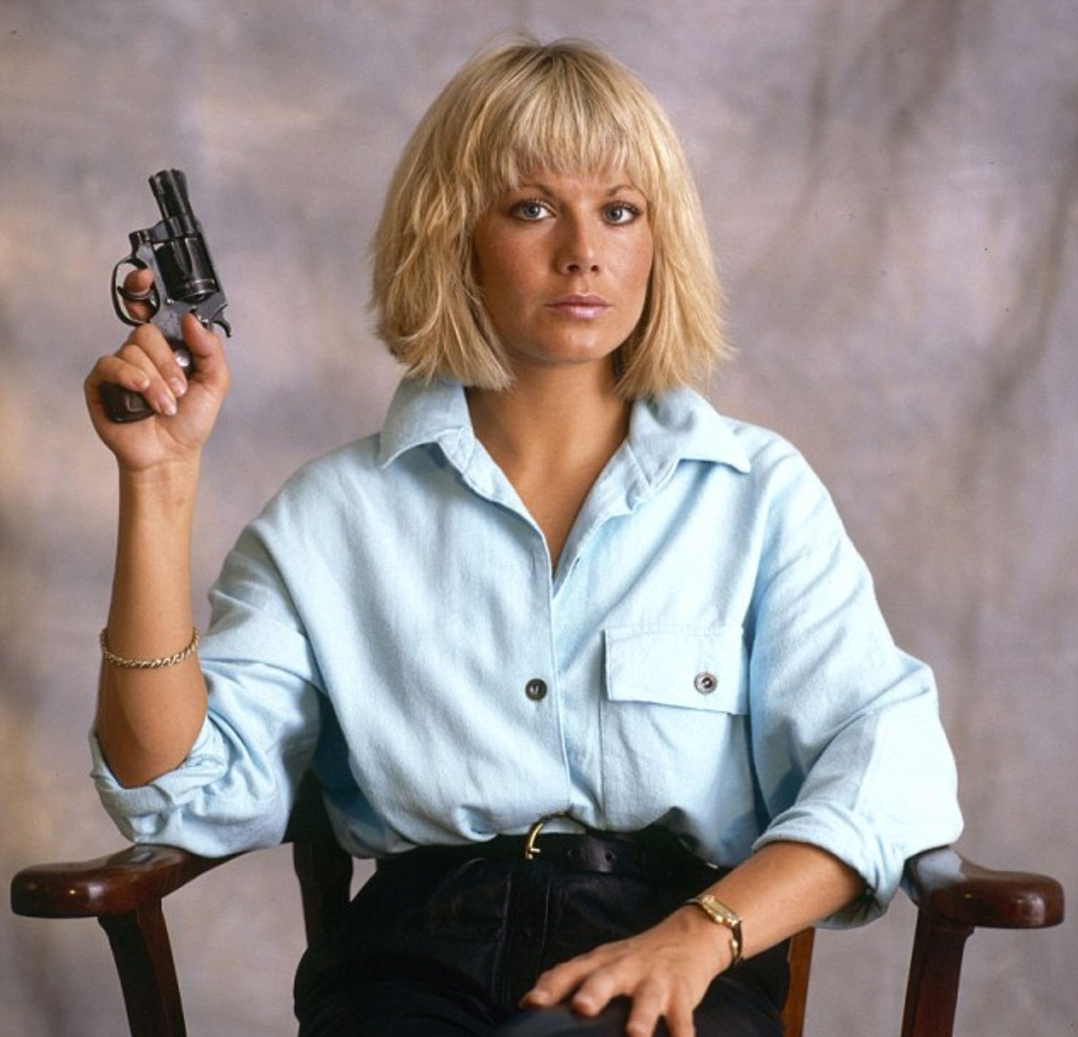 8090Throwbacks's tweet photo. Happy Birthday Glynis Barber, 71 today 🎉 https://t.co/nFn5q5Wkrl