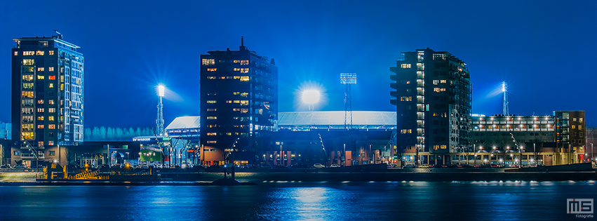010bynight's tweet photo. Heb jij de #gratis @010byday en @010bynight Twitter en Facebook banners al gedownload? Downloaden kan via https://t.co/8Cuh3yT6Dl
.
.
.
#freedownload #dtv #banner #feijenoord #feijenoordstadion #psvFEY #matchday https://t.co/BRxTQEG1nG