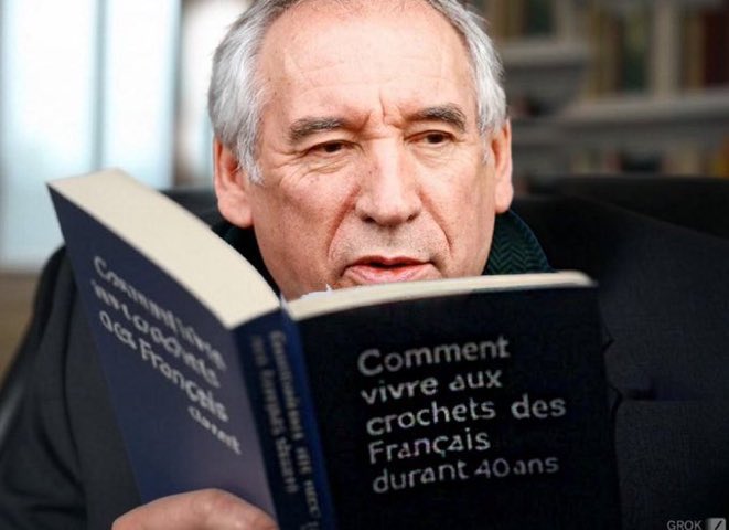 ChrisLegras's tweet photo. @bayrou @DariusRochebin @LCI 🙏 N’invitez plus les loosers, has been, incompétents ! @bayrou avait tous les diagnostics depuis 40 ans, et il s’est couché pendant 40 ans pour un bol de soupe, qu’il a pas mangé à la fin ! Et #Betharam ? Et l’argent détourné à l’Europe … débranchez le ! On perd notre temps 😡 https://t.co/IRxIZCXJwo