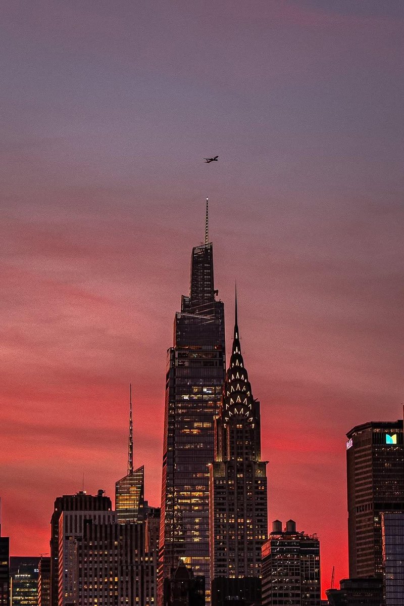 earthviewss1's tweet photo. Beautiful sunset in New York 🇺🇸 https://t.co/gzFlV7iNH5