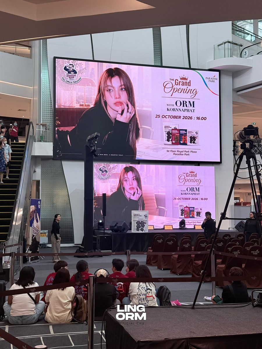 LingOrmCH3's tweet photo. Check check ง้าบบบ ใครทีมหน้างานหรือหน้าจอบ้างเอ่ยยย🙌🏻

🔑 ORMKORN X BOSSIE KUP
#️⃣ OrmBossieKupGrandOpening
⏰ 3.30 PM BKK TIME

#ออมกรณ์นภัส #OrmKornnaphat https://t.co/1XT2z5ZFzt