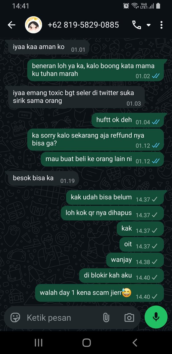 Benedettaoq's tweet photo. halo kk @chaerysocute wa ku kok di blok yeaaa?? balikin uang ak anjir dasar kurang ajar #zonauang kalo ketemu seller nipu gini hajar ditempat aja https://t.co/4NKoZM2pXW