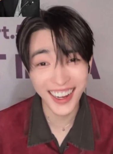 hongjoougay's tweet photo. something i didn't know i needed until now https://t.co/RstiOUJ8C1