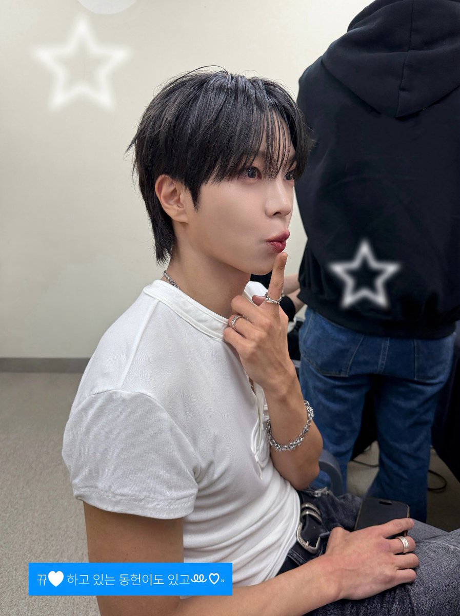 the_verivery's tweet photo. #베리베리 #VERIVERY #VRVR https://t.co/6Bb0pol9Ld