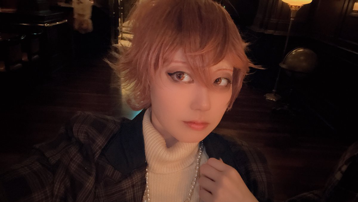 tatsumi_64's tweet photo. 𝘊𝘏𝘐𝘓𝘓 𝘛𝘐𝘔𝘌😌

#Dハロ2026 #Dハロ仮装2026 #Dハロツイステ https://t.co/oYi8yXvATD