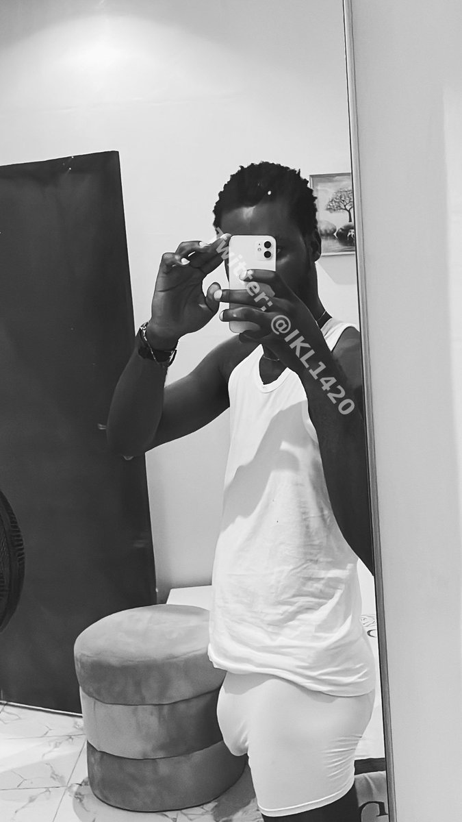 Heis_jojo's tweet photo. Idk why im obsessed with him😩😭 https://t.co/IQXq09JZT8