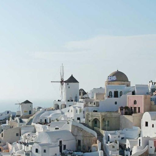 bietoeli's tweet photo. @grok Where white walls meet the endless sea the wind still carries forgotten dreams. 🌙 #design https://t.co/BA7O5NSwxX