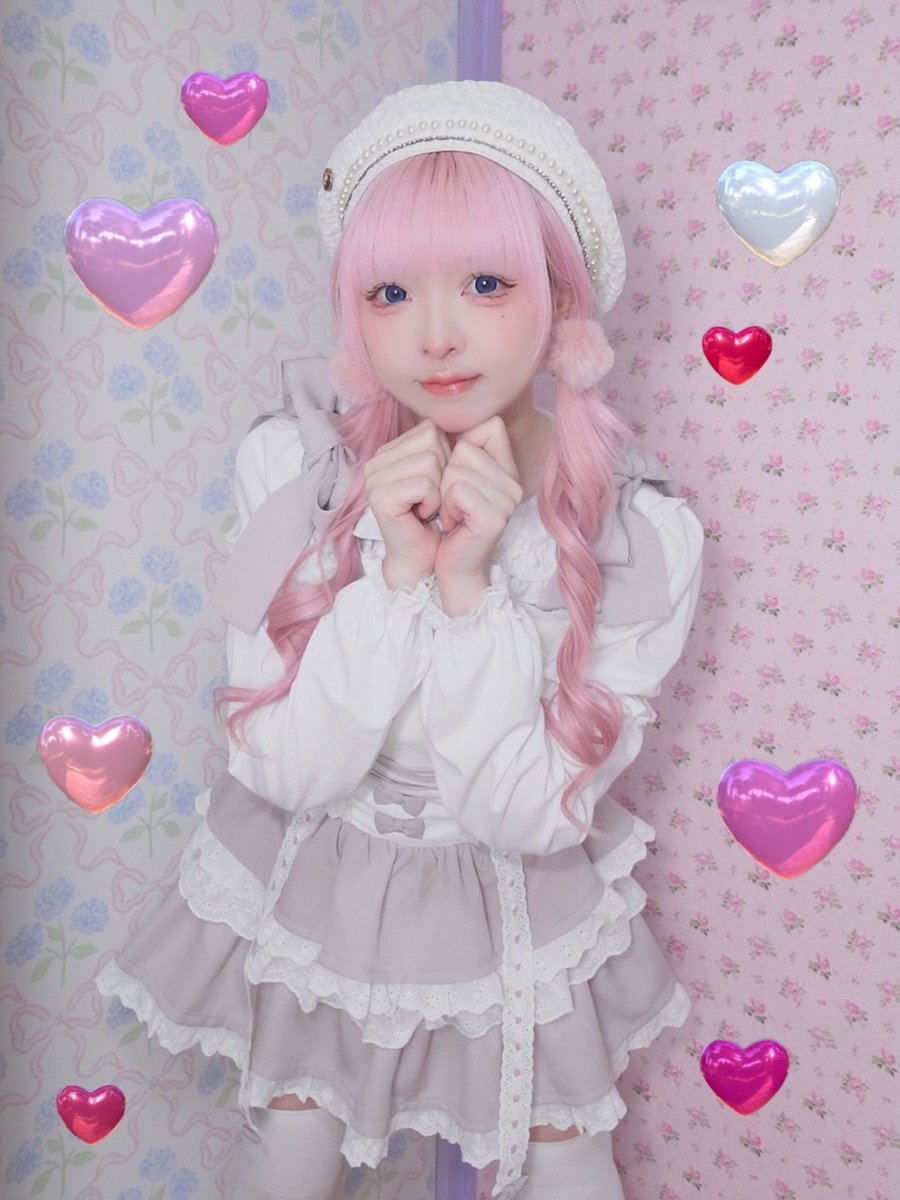 m402u's tweet photo. Palelfyさんの新ラインブランド、
「Rome Ritual(ロメリチュアル)」(@romeritual )さんのお洋服を着用させていただきました🩷
他にもガーリー好きにはたまらない可愛いアイテムがもりだくさんです🥺💕
【PR】
#RomeRitual #ロメリチュアル #ろめり https://t.co/IqD0hb52KC