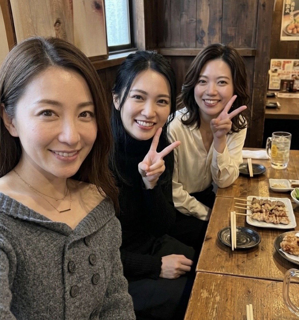 gressida_greace's tweet photo. この３人の中であ じ みするなら？笑    
①左   
②真ん中   
③右    

＊ちなみに私は左ですけど https://t.co/sKSdHFlahi