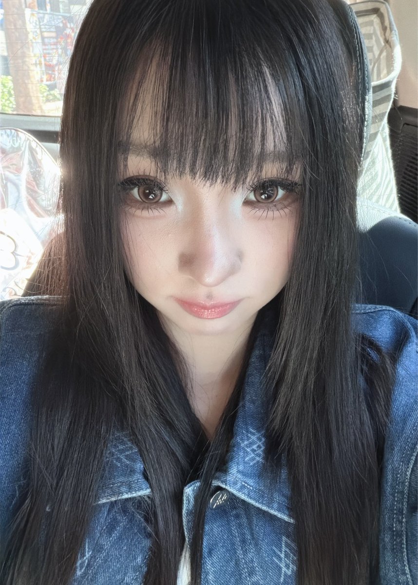 creamnoeyyy's tweet photo. วันนี้ไม่ใส่แว่นนน https://t.co/LYS34h7H5B