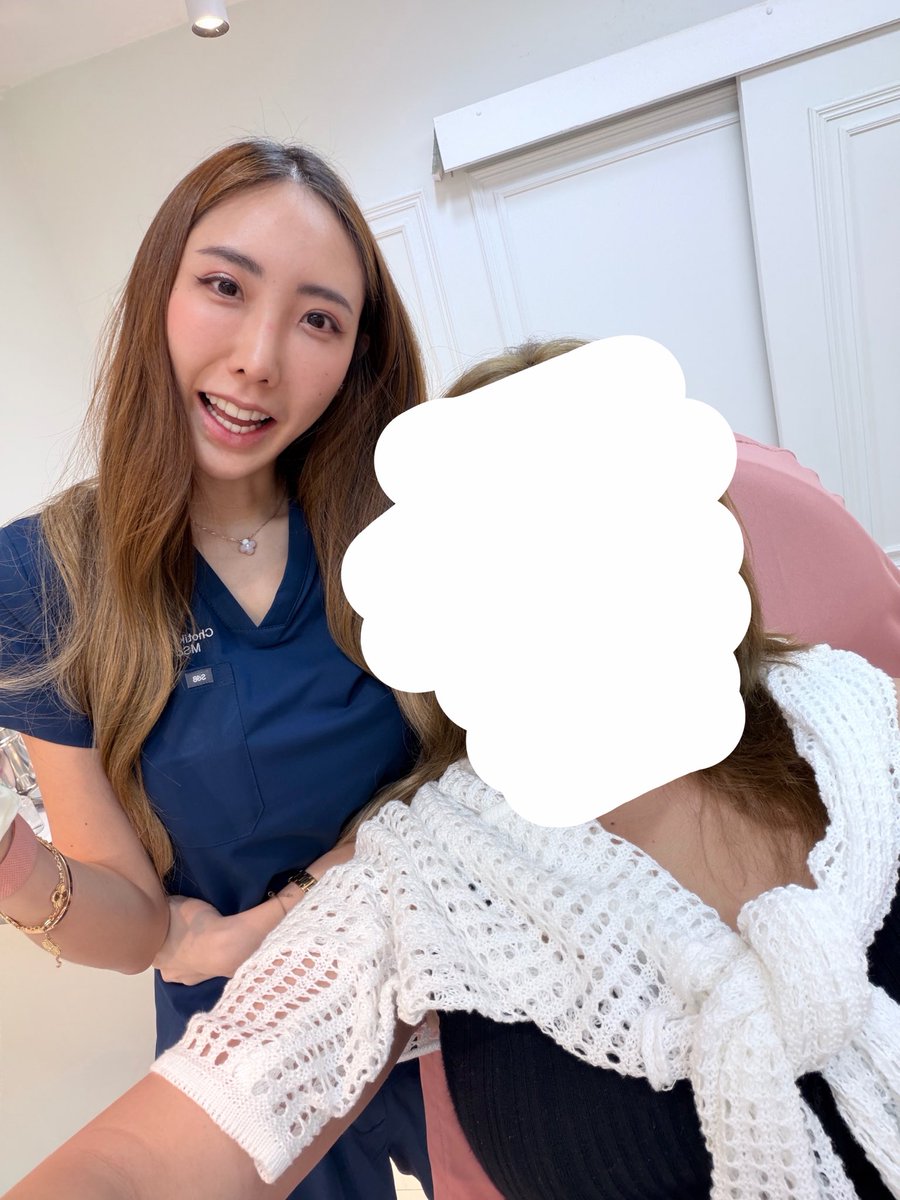 atidolwoem's tweet photo. เค้าทำกับหมอป๊อป HAHAY clinic ค่ะ ทั้งหน้าทั้งตัว เกือบแสนแร้ว แต่สวยจริงสวยเลย มีแค่พี่ผู้ช่วยแพร่ดกับ reception อยู่กันสองสามคนเองค่ะสาขาที่เค้าไป ไม่มีเซลล์ ไม่ขายคอร์สจริง ๆ แพร่ดแท้มีเลขวอ มีชื่อเสียง ราคาดีมากไม่โอเว่อไพร้ ดูรีวิวใน tiktok ชีได้ค่ะ ชีเอาเคสมาลงเยอะอยู่ https://t.co/DazMKblIrS