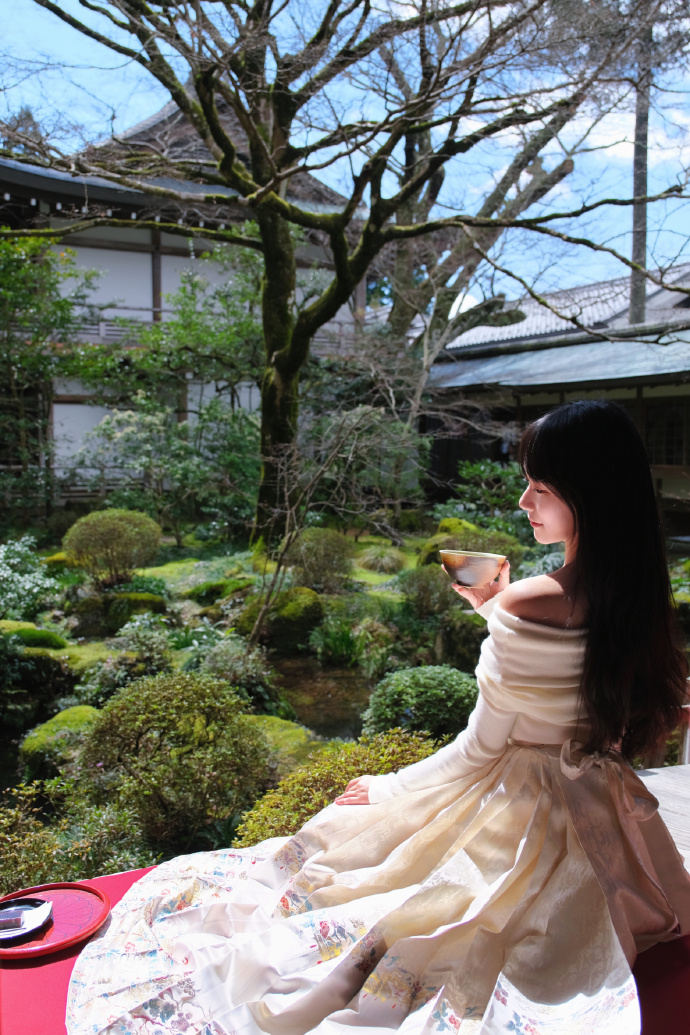 Janis1981Kumiko's tweet photo. [今日も倭の文化を讃え、先人が撞いた鐘の音を胸に、控えめに振る舞いながらも真っ直ぐな姿勢でいよう]， https://t.co/ZHymQZokXQ