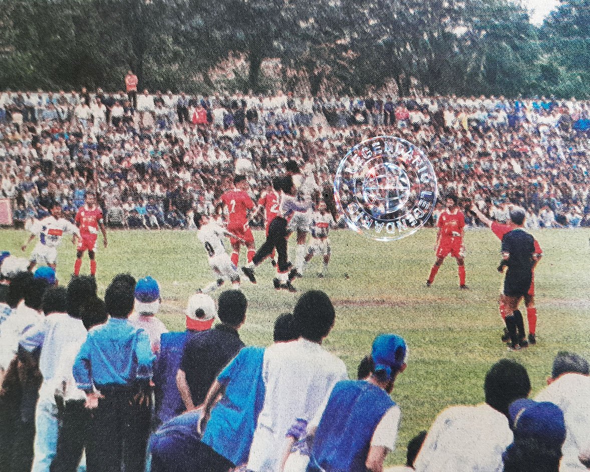 oiradnegel's tweet photo. Persija vs Persib
Stadion Menteng,
Jakarta, 1995. https://t.co/uK7WjK5af0