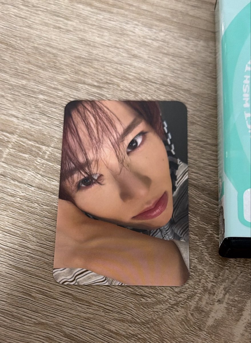 cy3_gx's tweet photo. 【 交換 】
NCT WISH うぃし I SPY シール

譲：1枚目画像のもの　シオン　リク　ジェヒ
　　シオントレカ

求：サクヤ（2枚目画像以外）>ユウシ

郵送希望です📮
コメント宜しくお願い致します🙇‍♀️ https://t.co/kfUv0gCUoL