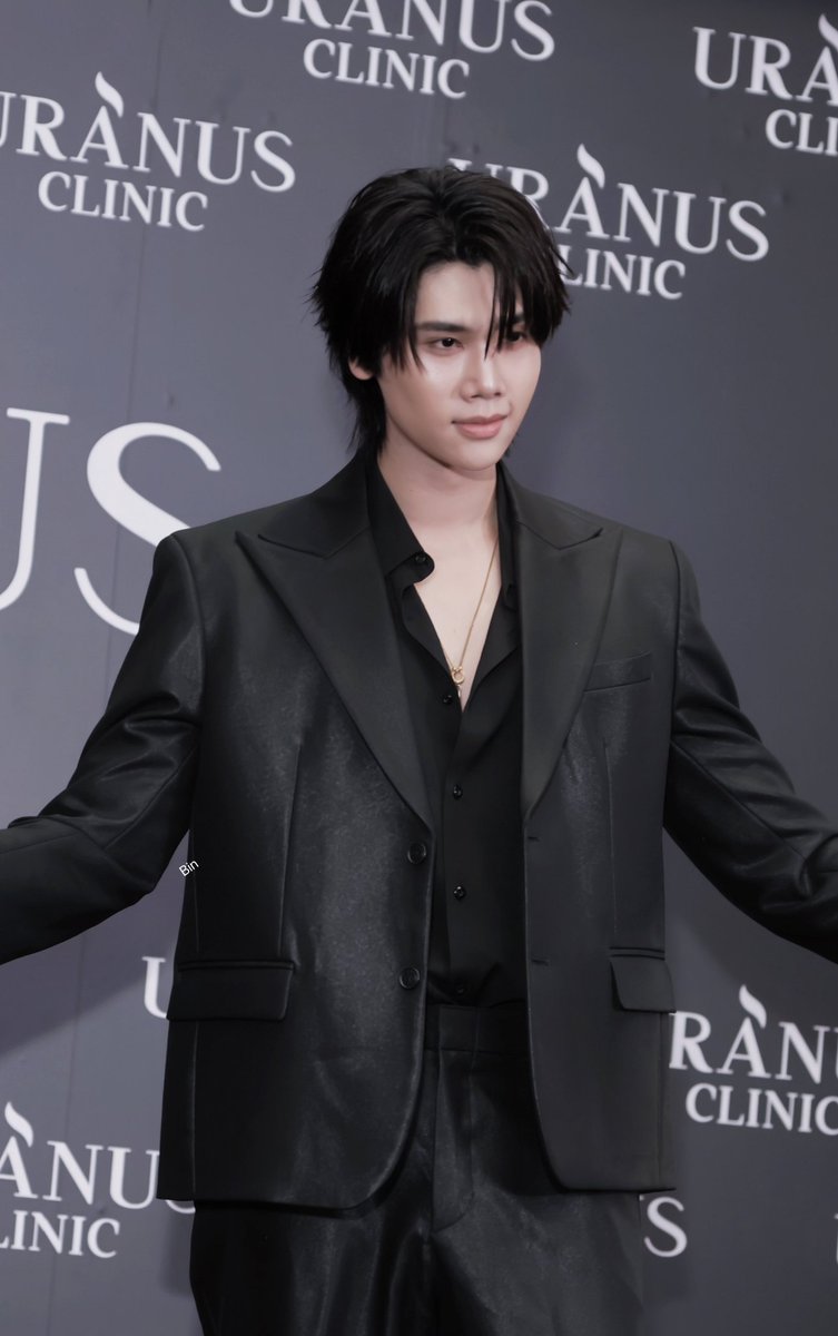 DunkNatachaiLT's tweet photo. Su sonrisa nos encanta verdad que si?

DUNK AT URANUS NAKHON SI

#UranusClinicxDunk
#dunknatachai
#dunkdunk https://t.co/pZUPWnWD8j