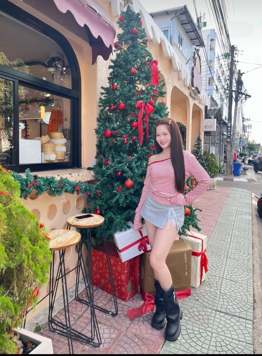 jomiygi's tweet photo. แบมหลานสาวแท้ๆผม https://t.co/gFJnPKCzHW