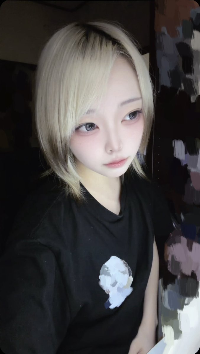 9_meow_6's tweet photo. メイク終わりがいちばん盛れる https://t.co/8sgxjXKb67