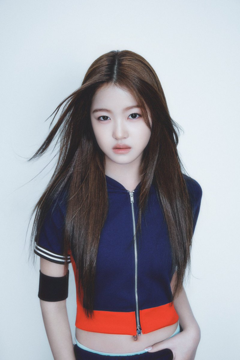 siowae's tweet photo. 13년생 미모 진짜 말안됨(p)…
#아이찡 #AIJING https://t.co/r110eZpfHK