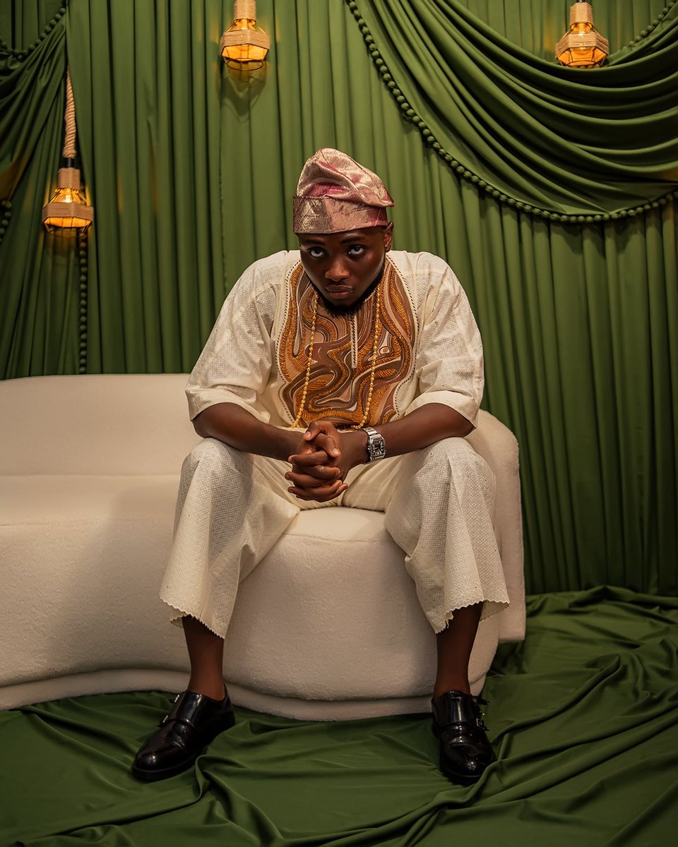 waleeffects_'s tweet photo. Photographed of @olu_chaze for zlatan’s wedding https://t.co/SwbbpxTGiD