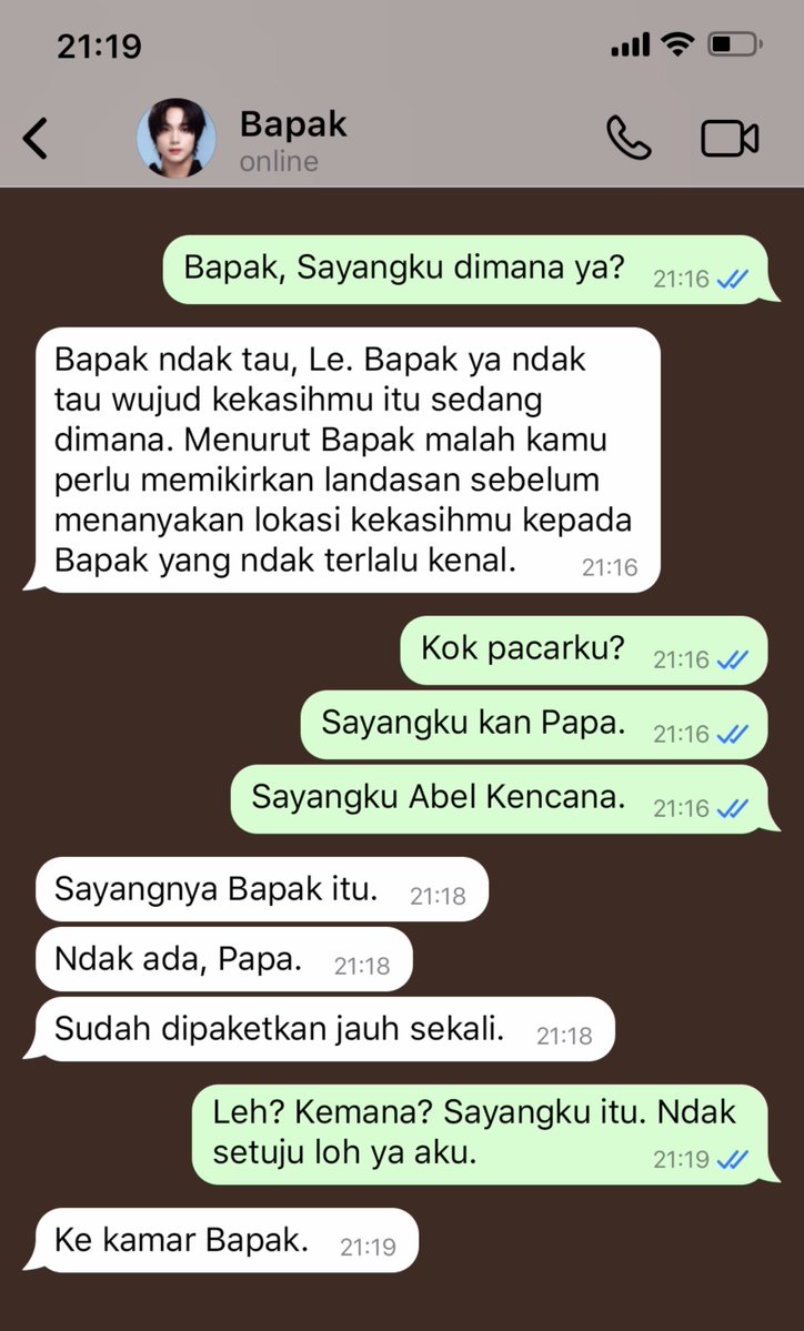 formyhyouck's tweet photo. dido abel what if punya anak cowo mirip dido part 4 

; wujud room chat mas rangga + bapak 

dongren https://t.co/OMfaqZrrY2