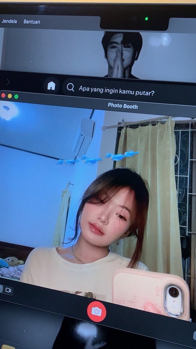 rchlheree's tweet photo. happy sunday🤞🏻 https://t.co/80SqRmfEHb