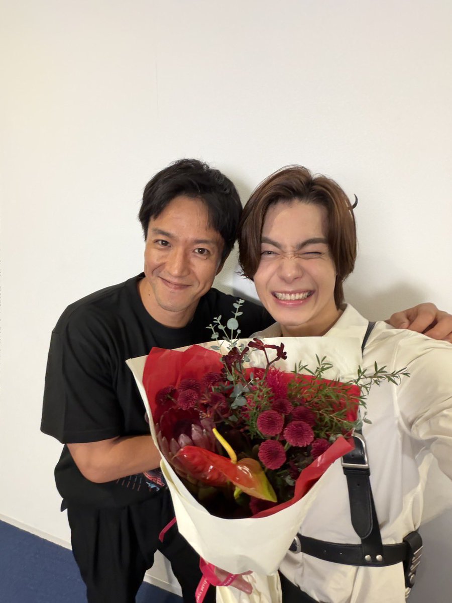 nicchannicchan's tweet photo. 今井竜太郎くんこと竜ちゃん
今日でひとまずMission complete！
長い間本当にお疲れ様でした！

あなたと共にゼッツを演じる事ができて幸せでした！
#仮面ライダーゼッツ
#ゼッツFS https://t.co/EQya6kmAVv