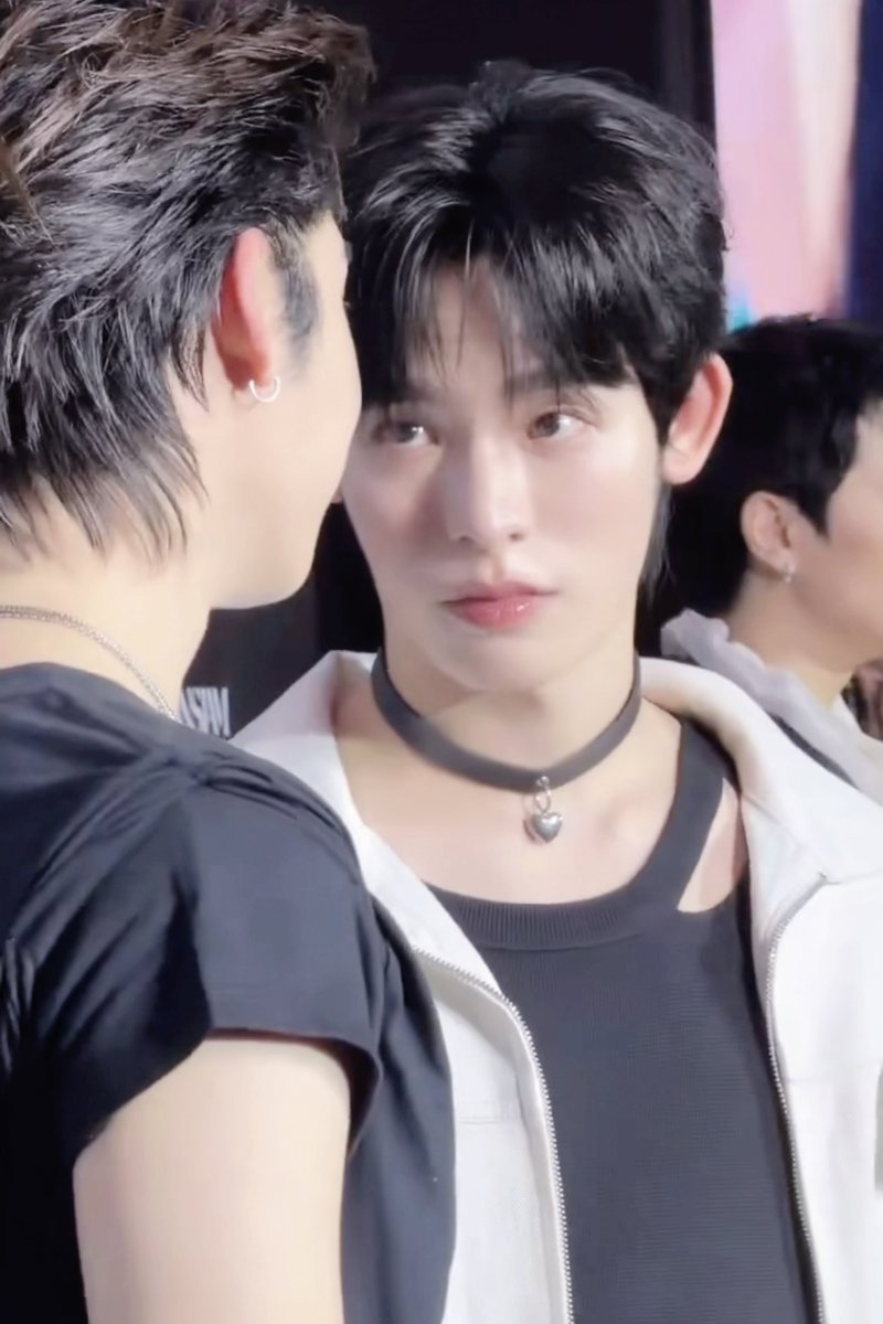 r3dm0chi's tweet photo. 🥺 🥺 🥺 🥺 🥺 https://t.co/UBPG1r5Bo5