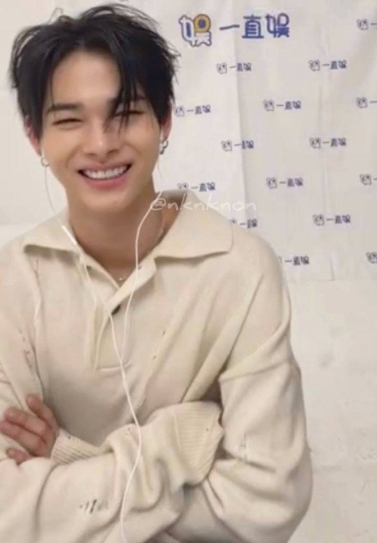 thebigrik's tweet photo. riki's smile is enough to light up the whole world https://t.co/upmUkMsmBQ