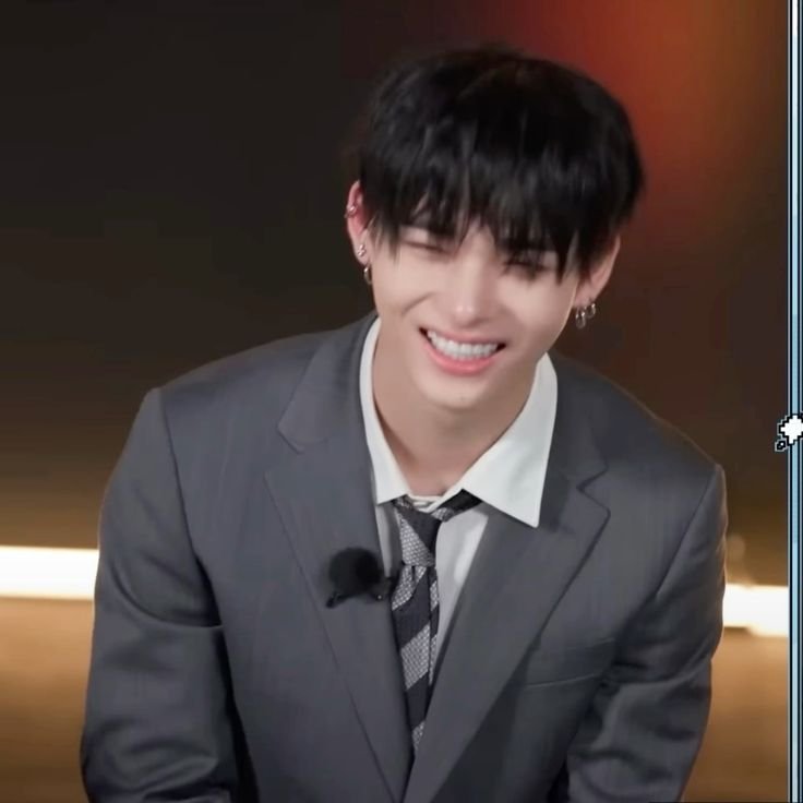 thebigrik's tweet photo. riki's smile is enough to light up the whole world https://t.co/upmUkMsmBQ