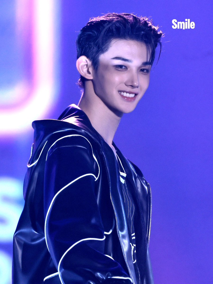 smilee0708's tweet photo. 261025 MUSIC EXPO LIVE in TAIPEI
#JO #죠 #ジョウ
#앤팀 #andTEAM https://t.co/KRiLLkQ8PA
