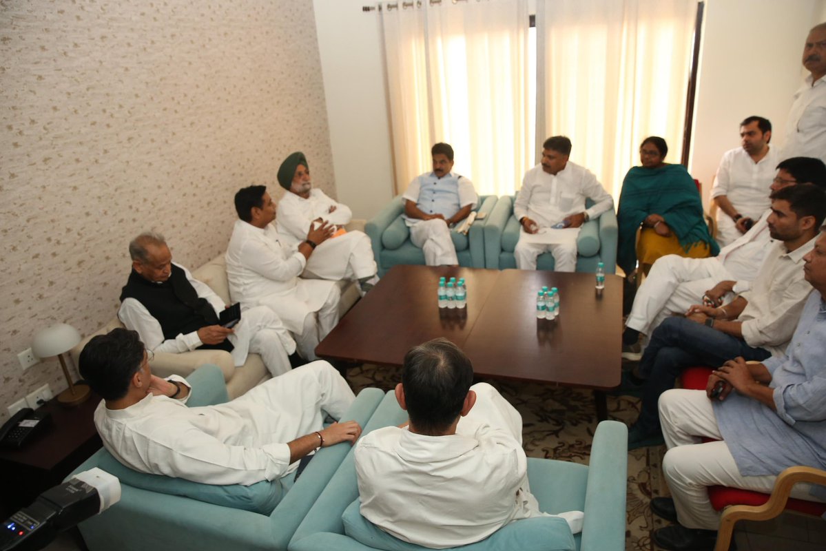 nsui tweet picture