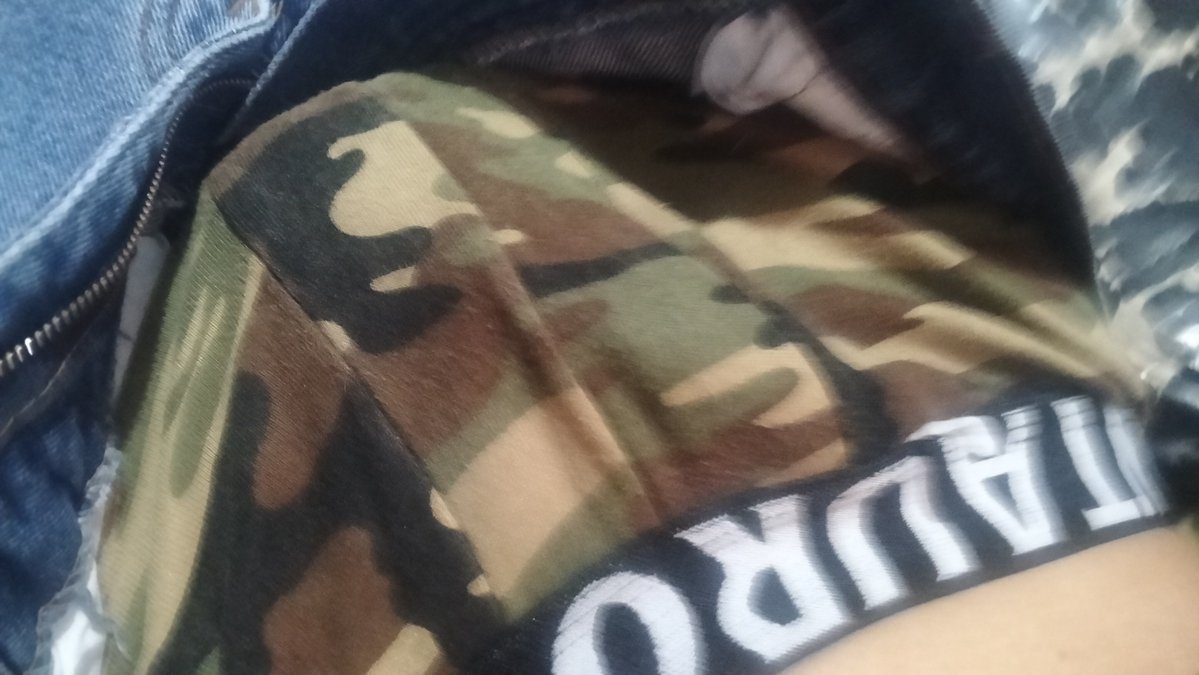 AlexCxxC's tweet photo. Despertando y se me está parando la vrg https://t.co/0Bd1ClMdyz