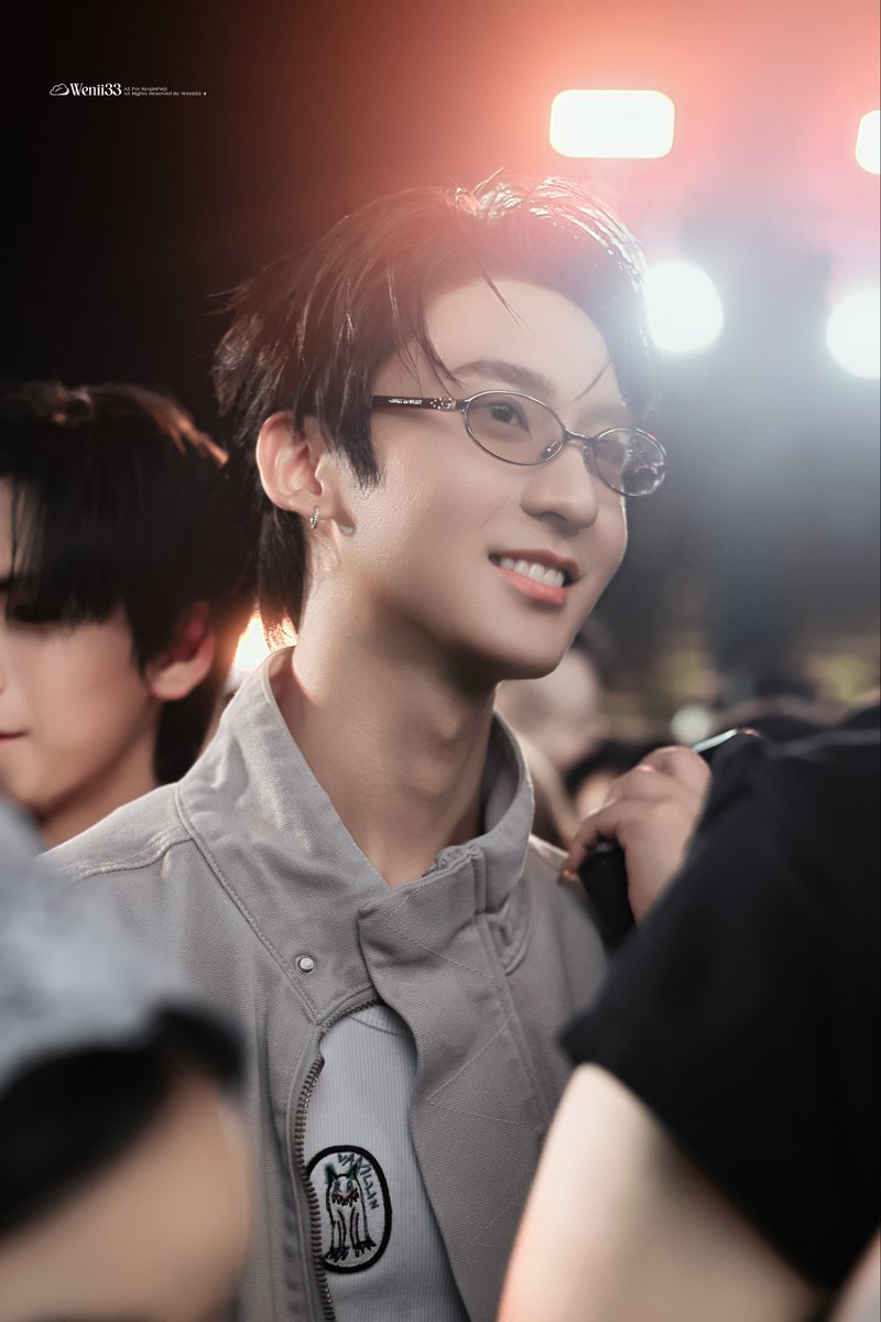 Wenii33_'s tweet photo. 20261025

👓

RYUJINPATJI HOOKS EFW26 
#ริวจินแพทจิ #ryujinpatji 
#rryjinnn  @rryjinnn
#RyujinPatjiatEFW26ICONSIAM https://t.co/GQ52sPXFpk