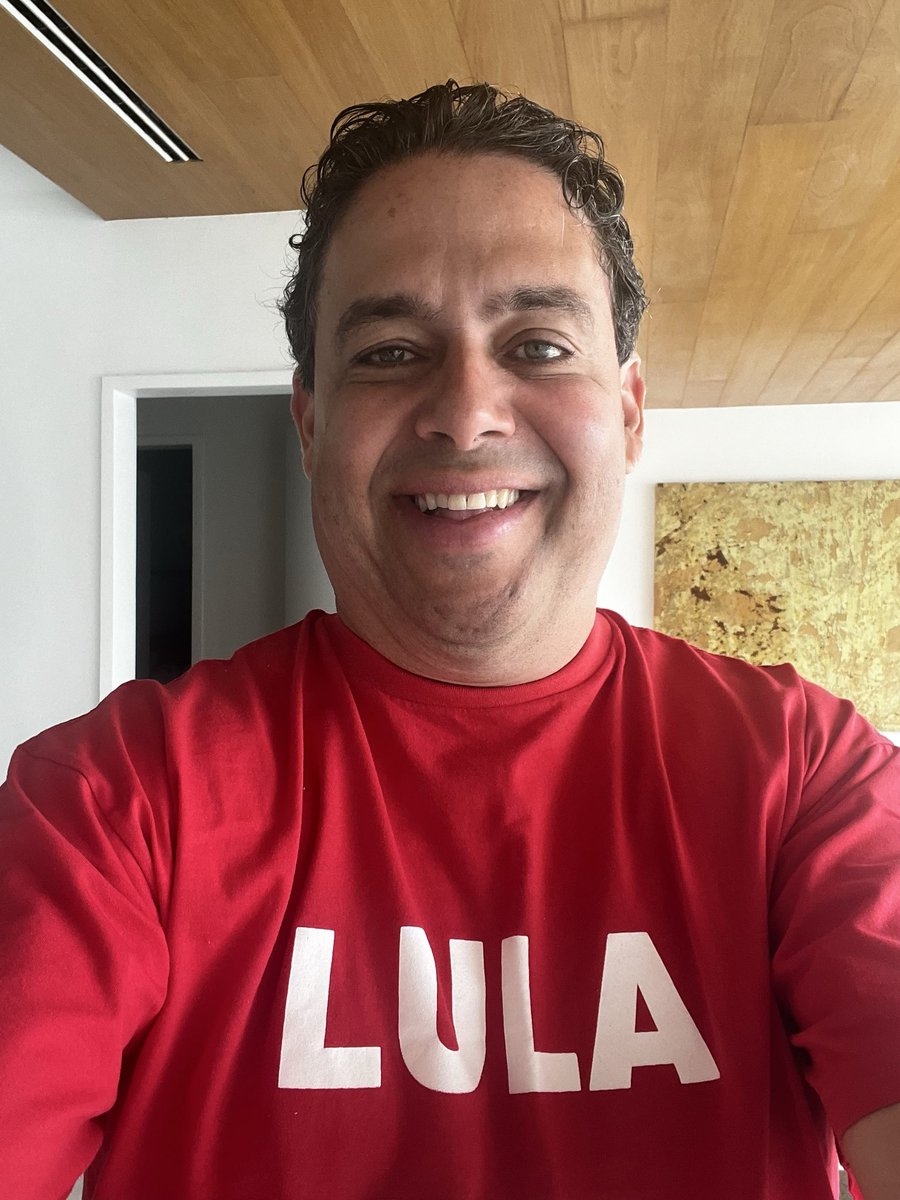 fsantacruz_rj's tweet photo. O VOTO É SECRETO! https://t.co/4Prah5oV29