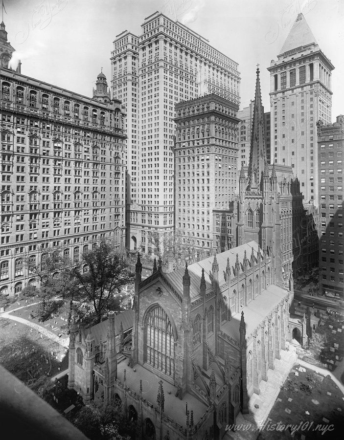 BuckRight's tweet photo. New York City. 

115 years ago. 

Who are the real conspiracy theorists?

The folks who believe these buildings were built with horse and buggy?

Or the folks who believed a highly advanced civilization preceded us? https://t.co/mp9hIOiupA