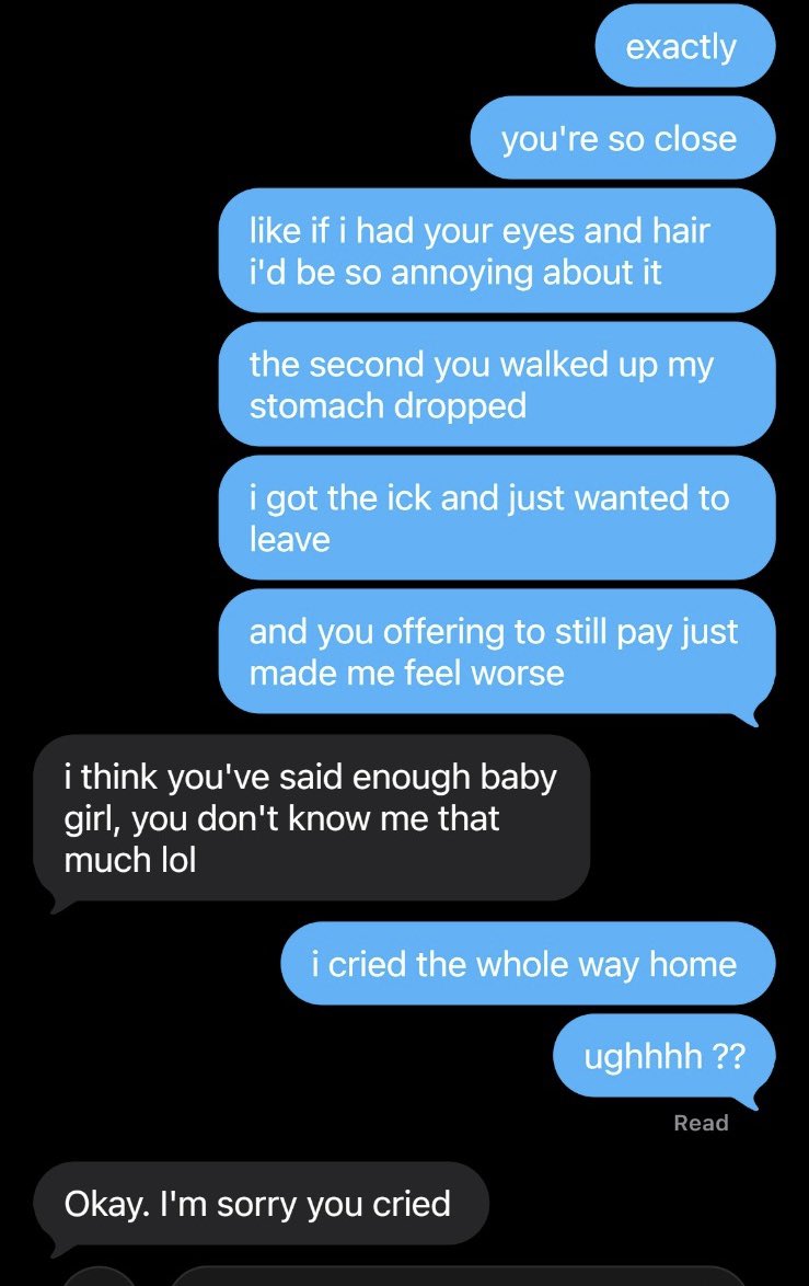 foreeeeeal's tweet photo. left a first date before we even got inside DAMN 😭😭 

lil bro still offered to buy me dinner IM DEAD 😭😭😭 https://t.co/CmVfzGiuPd
