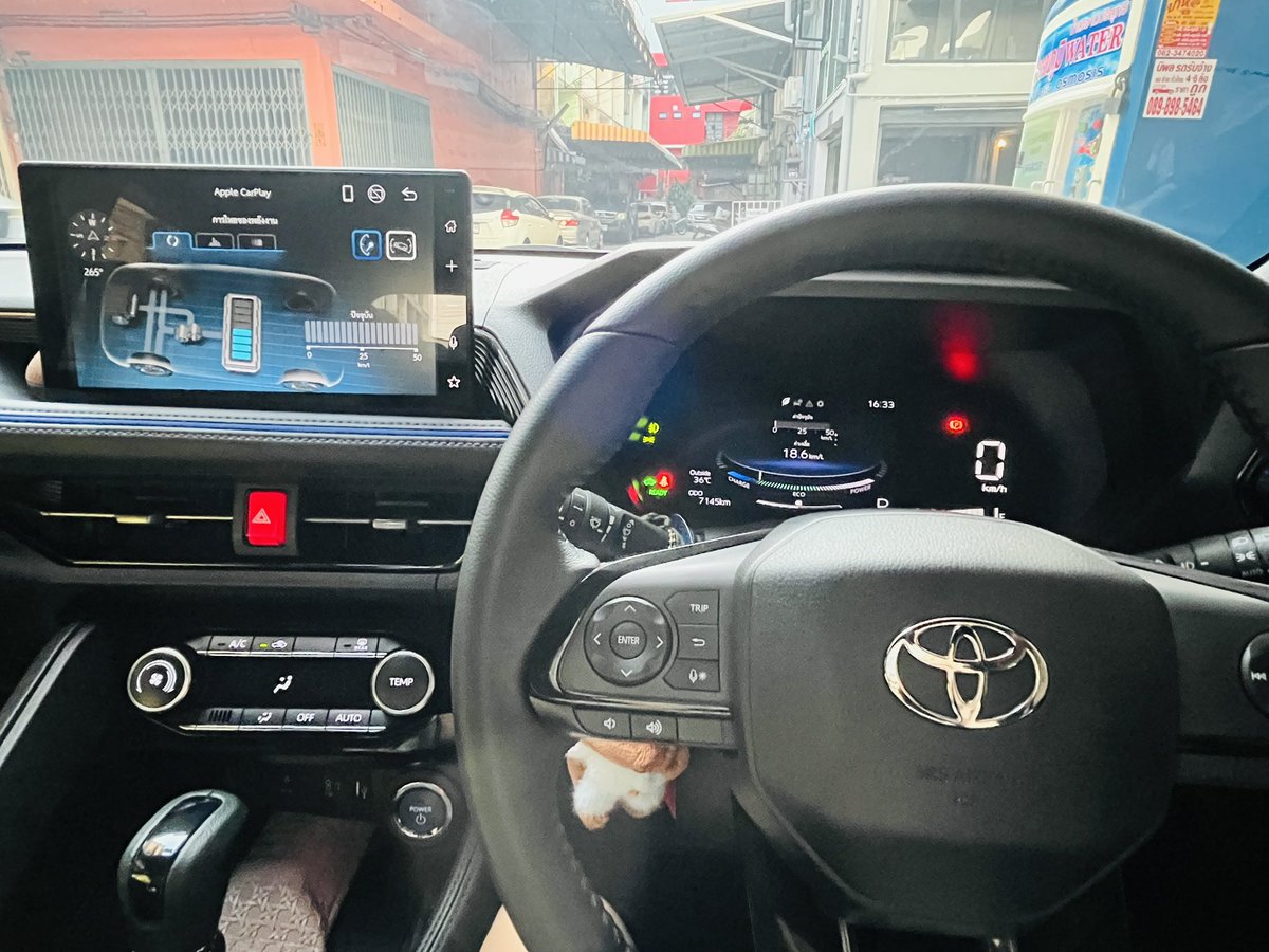 g0306_k's tweet photo. ออกไปใช้ชีวิตแล้ว แต่กลับมาก็เหงาเหมือนเดิม 😣😣 https://t.co/ivVkEvUtAc