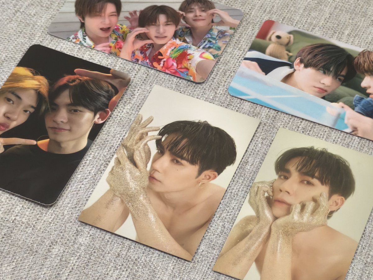 aglitterbit's tweet photo. 𝑾𝑻𝑺 ~ม๊าาหมี่ ˊ˗

พร้อมส่ง (เหมาส่ง 𝟰𝟬)
— สนใจทัก 𝘿𝙈
🐶🐻‍❄️❣️

#ตลาดนัดdmd #ตลาดนัดซีนุนิว #ตลาดนัดดูมันดิ #ตลาดนัดตี๋ตี๋ป๋อ #ตลาดนัดอู๋อู๋เซฟ #ตลาดนัดติวเตอร์ยิม #ตลาดนัดด้วงกับเธอ #ตลาดนัดdexx https://t.co/iAsehJPBU1