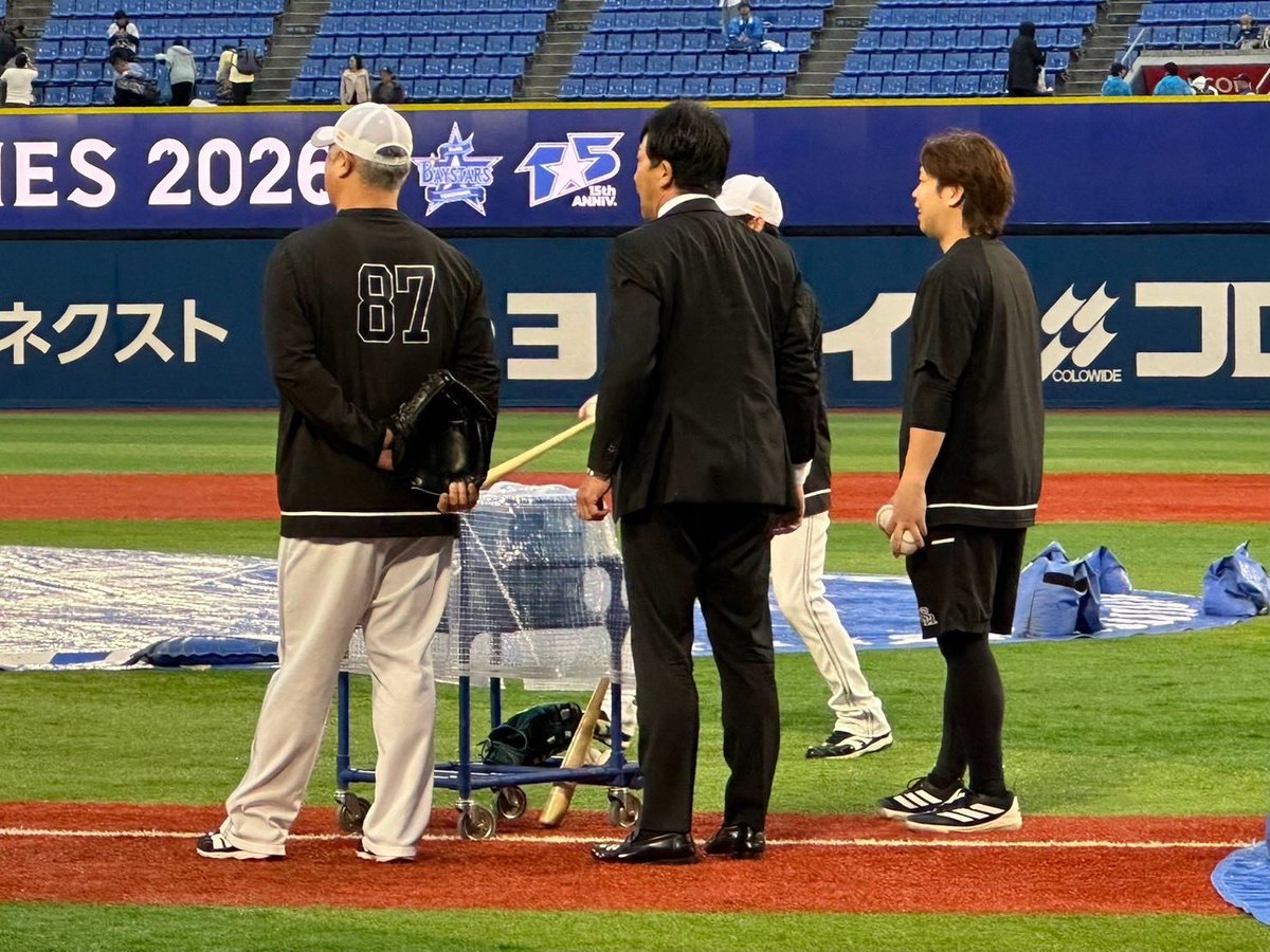 match_no3's tweet photo. TBSさん、日本シリーズ第2戦横浜ベイスターズ対福岡ソフトバンクホークス戦、槙原さんと解説ご一緒でした‼️
２試合連続延長戦の戦い、両チーム本当に熱い戦いですね‼️
最後はホームランでした‼️
久しぶりに熱男塾の宮﨑選手、佐野選手に会えました‼️熱男魂‼️ https://t.co/6KqV6xgsEu