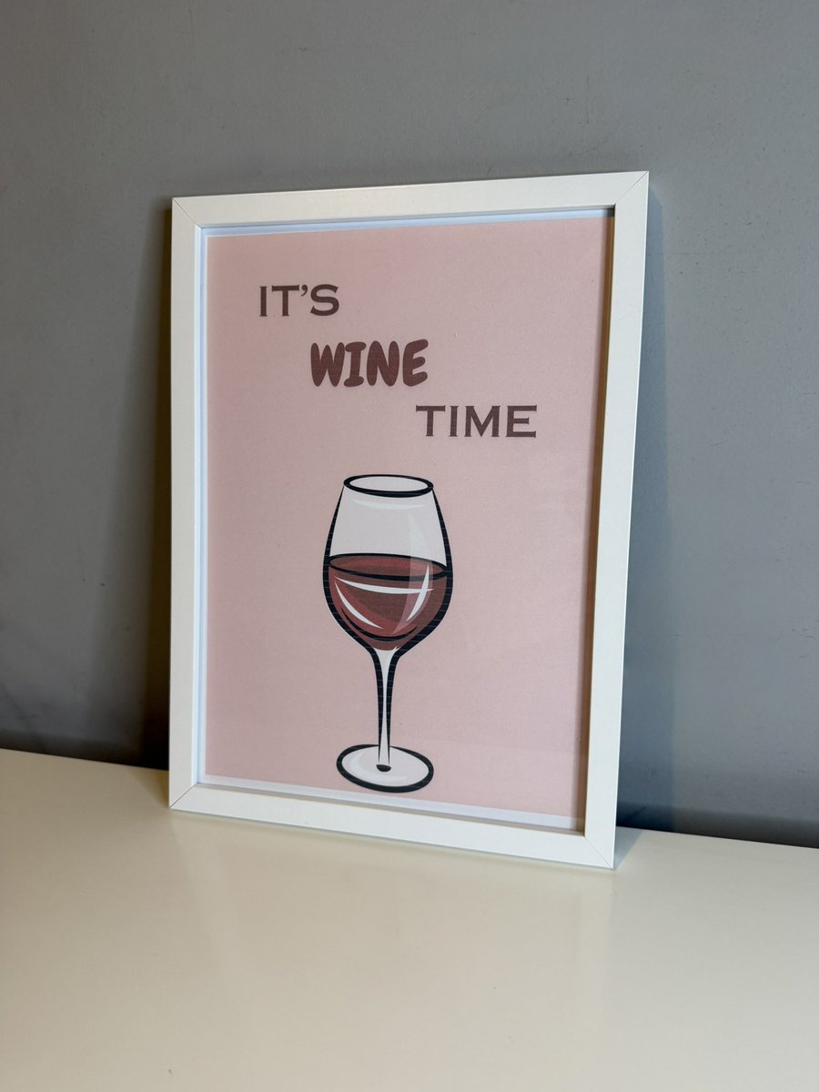 PinkBreezeD's tweet photo. Wall Art with Personality ✨✨✨ https://t.co/Z6ye4EdLbB